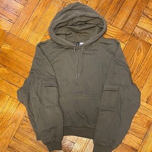 H&M (Divided) Women’s Cropped Hoodie Olive Green Size Large